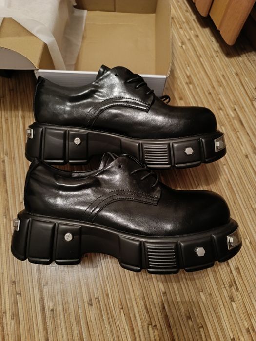 Классическая обувь