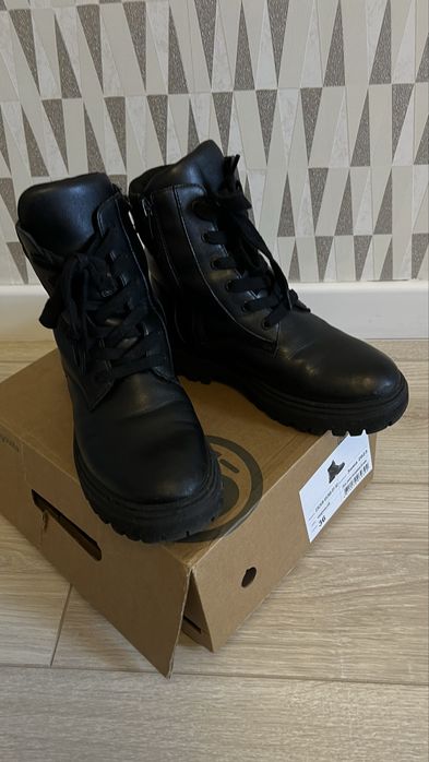 Зимние ботинки на девочку