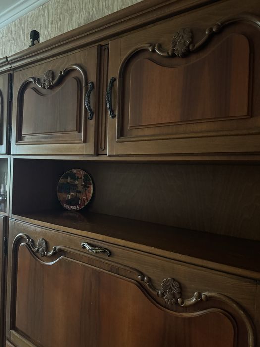 Гарнитур в хорошем состоянии