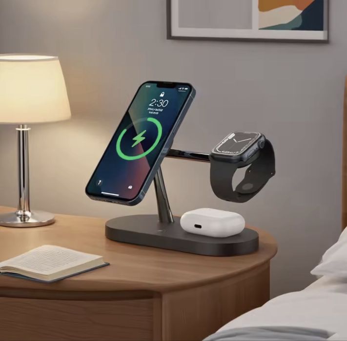 Apple Magsafe 5-in-1 charging station