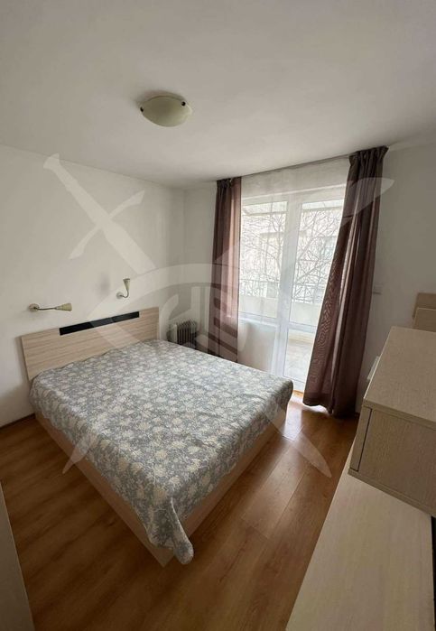 Дава се под наем Двустаен апартамент в Варна, Червен площад - 54 кв.м за 475 € - Снимка #2