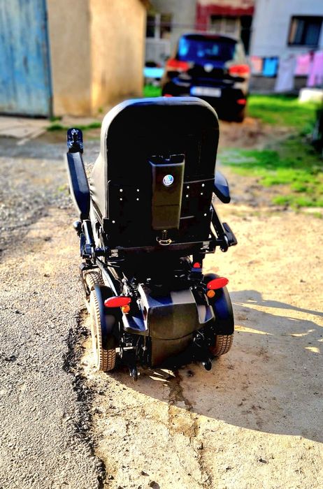 Căruț , scaun rulant electric Forest 3