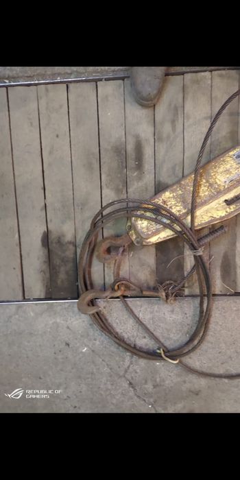 Продам ручную лебедку,таль 1.6т СССР