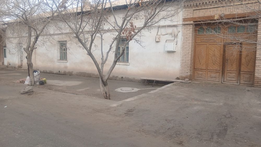 Урганч гайбу оёк богда 1320квм ховли жой сотилади