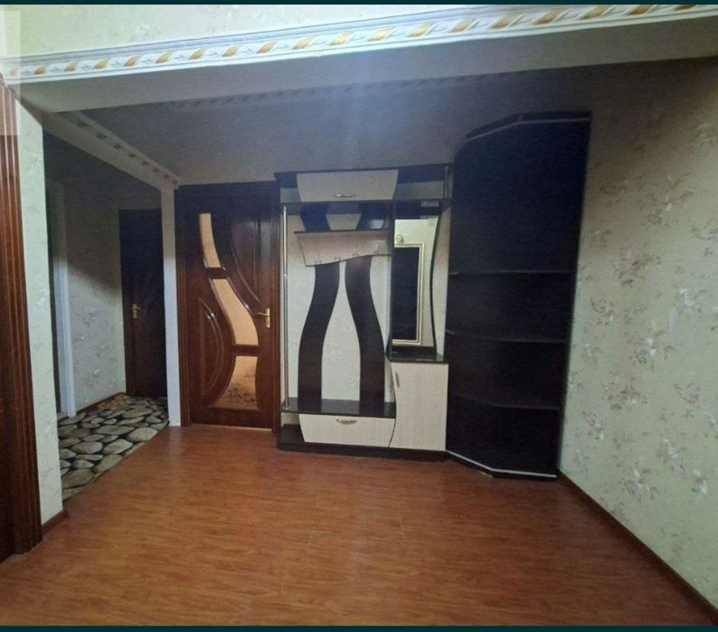 Срочно продаётся 3 х комнатная квартира