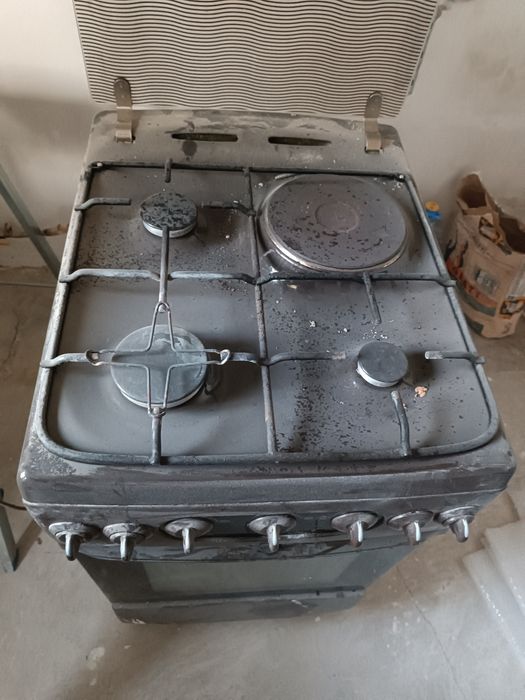 Продам газплиту б/у