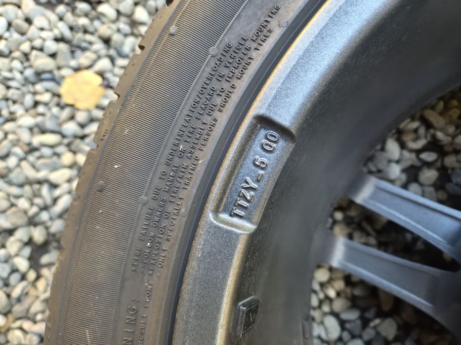 4 jante Dezent R17, în stare impecabilă, fără lovituri sau