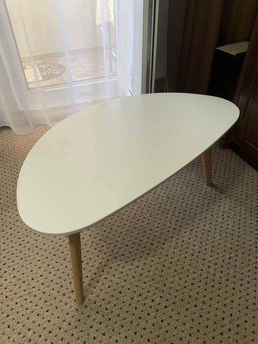 Masa cafea, cuier, noptiera