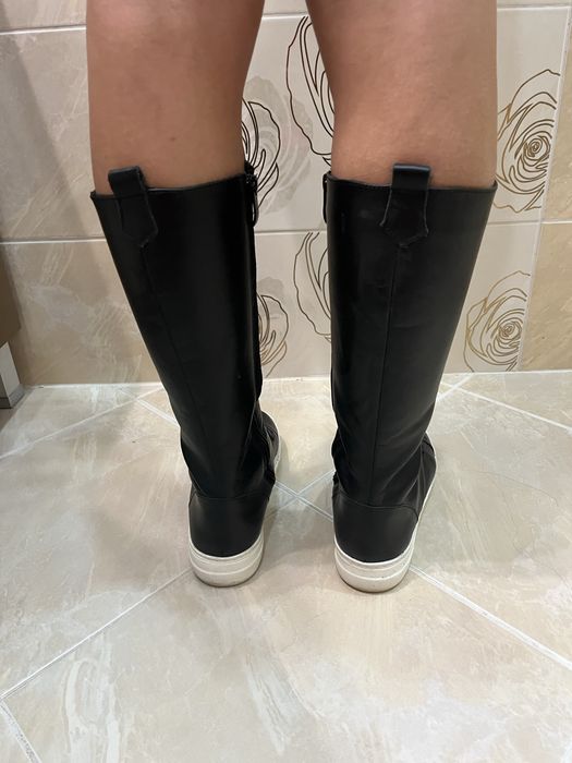 Дамски ботуши от естествена кожа