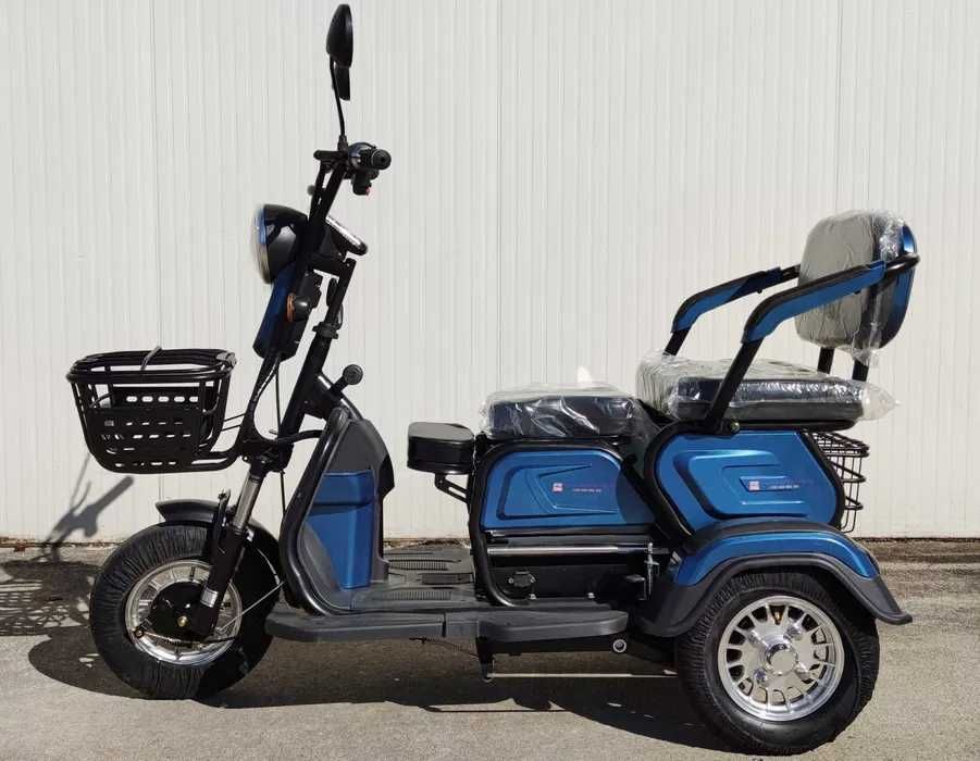 ПРОМОЦИЯ -Триместна триколка EcoWay М19X синя задно задвижване