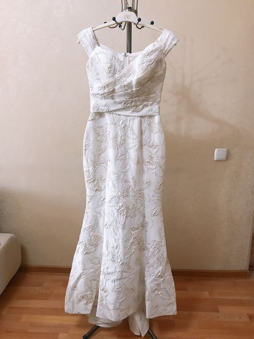 Вечернее платье (цвет - белый, молочный (ivory)