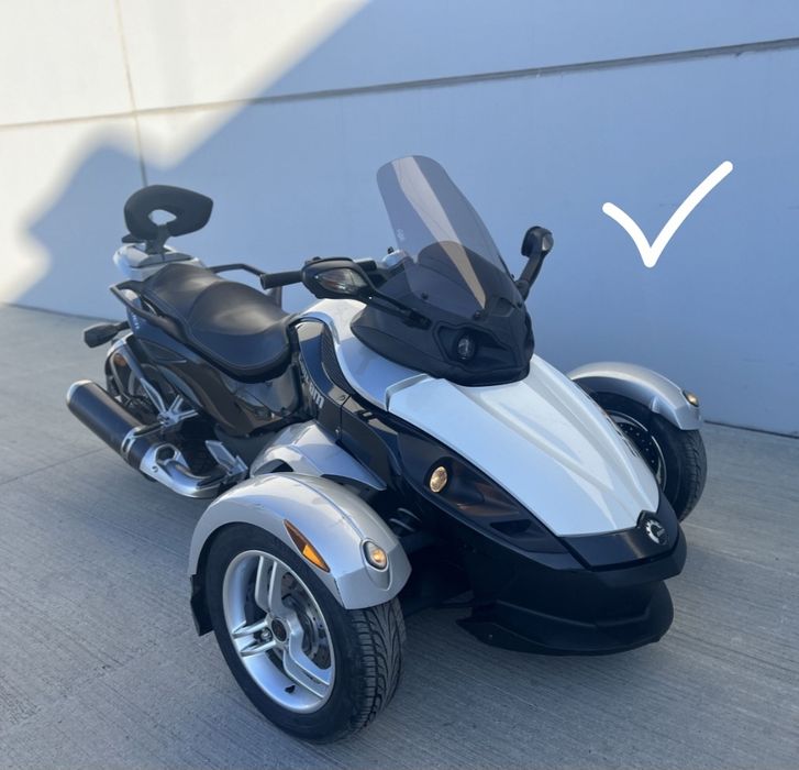 Moto Bombardier Canam Spyder