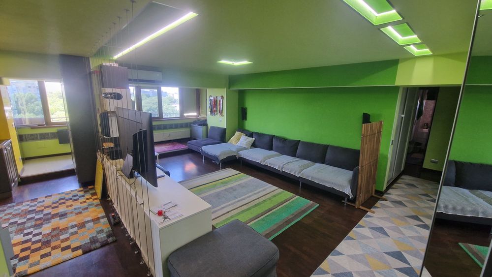 Închiriez apartament 3 camere