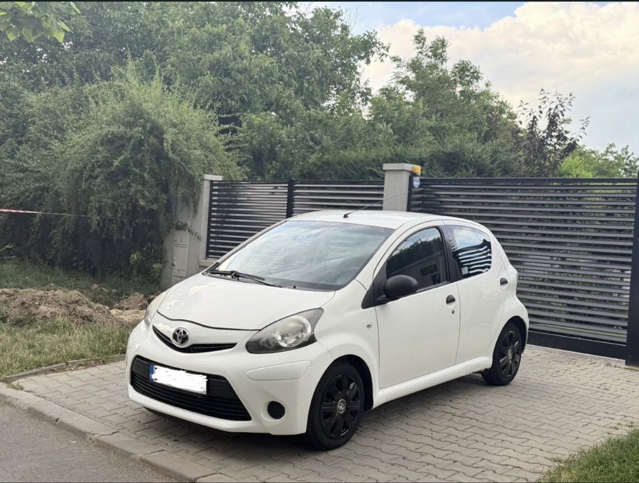 TOYOTA Aygo
