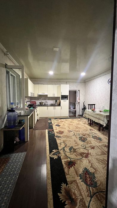 Uy sotiladi hovli srochna