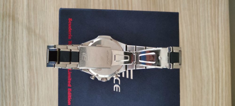 Casio edifice Toro Rosso Limited edition!