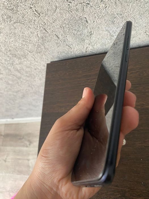 Продам сотовый телефон