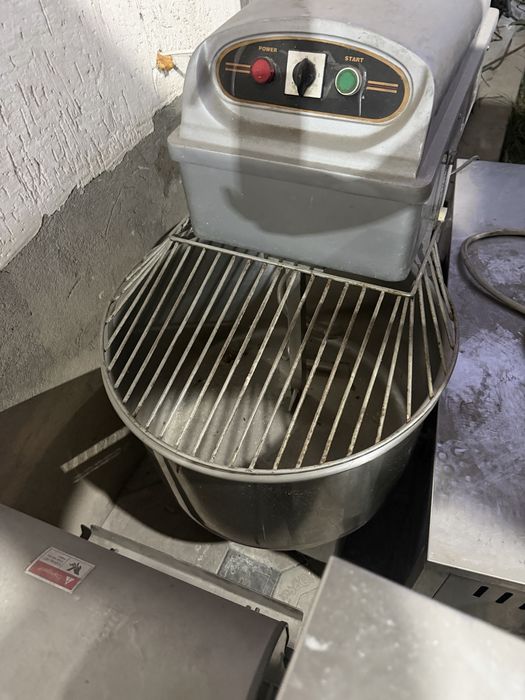 тестомес HS 50 Spiral Mixer