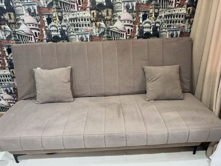 Диван в отличном состоянии