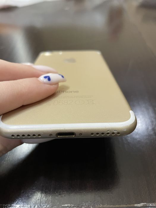 IPhone 7 Gold