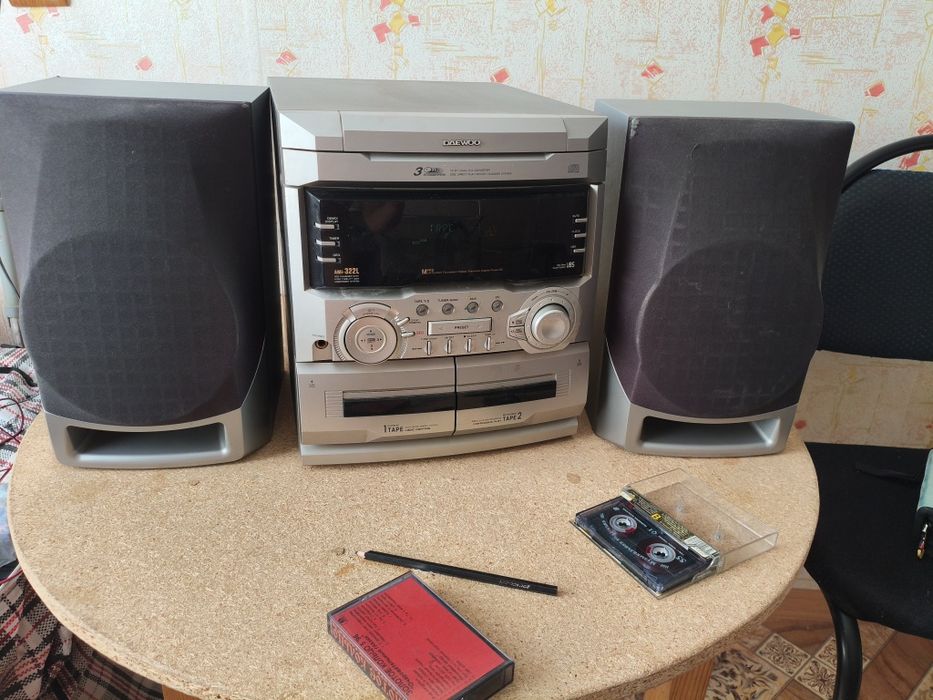 Продам дайво музыкальный центр