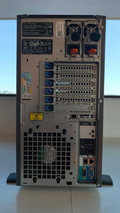 Dell Poweedge 320