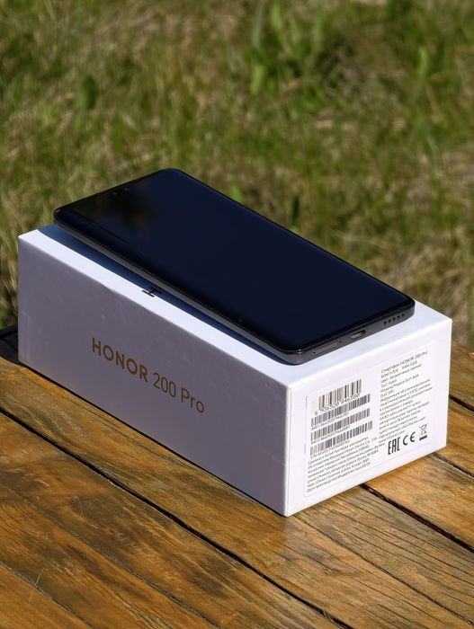 Продам Honor 200 Pro, 12/512 идеальное состояние