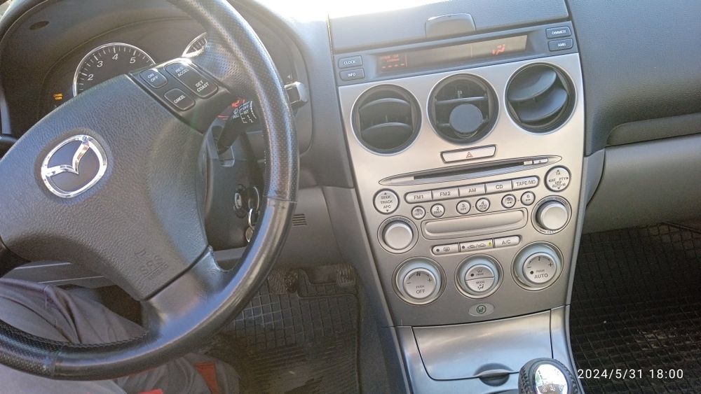 Продавам Мазда 6