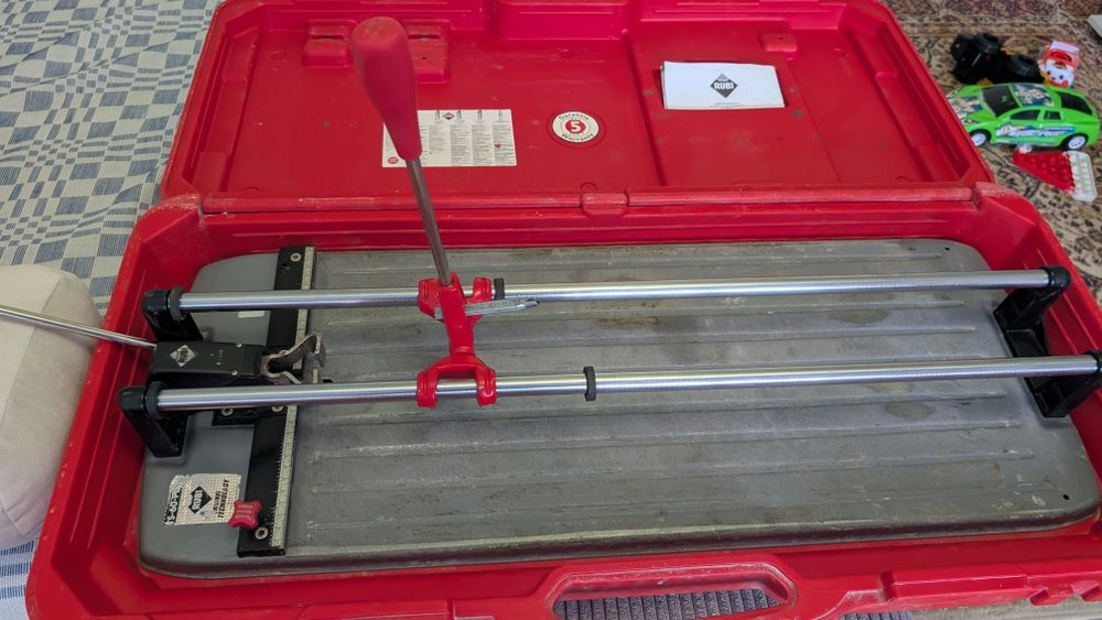 Ръчна машина за рязане на плочки Rubi TS-60-PLUS