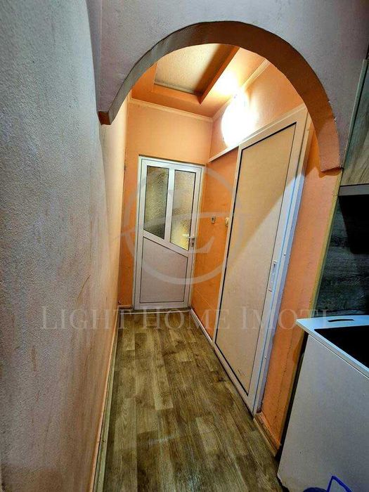 Продава се Двустаен апартамент в Пловдив, Изгрев - 44 кв.м за 1410 €/кв.м - Снимка #4