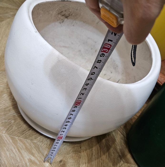 Продам цветочные горшки