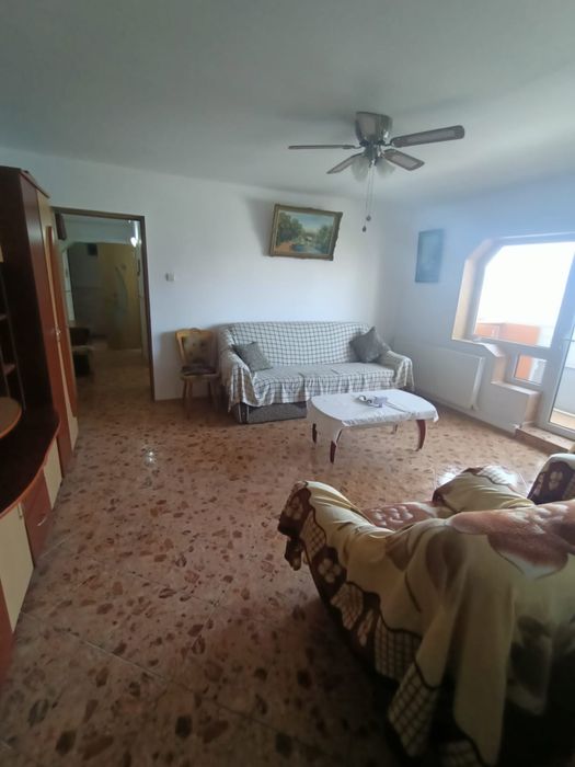 Vand apartament 3 camere negociabil