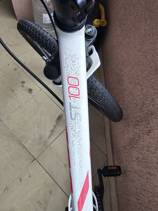 Велосипеда Rockrider ST 100 27.5" White S


Rockrider ST