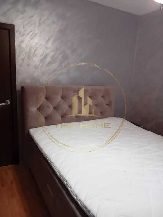 Дава се под наем Двустаен апартамент в Варна, Колхозен пазар - 74 кв.м за 475 € - Снимка #2