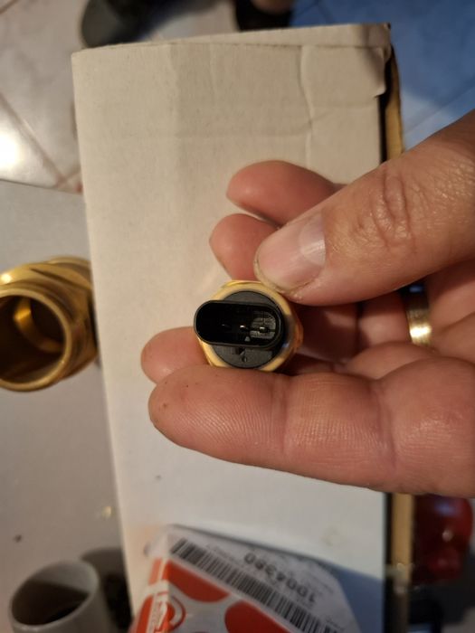 Filtru combustibil  si senzor presiune
