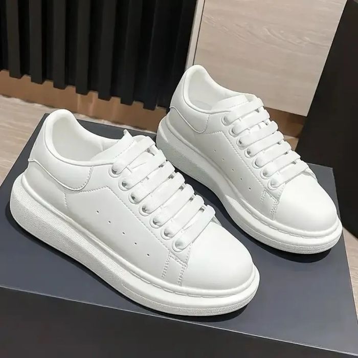 Alexander MCQeen Alb *calitate premium*