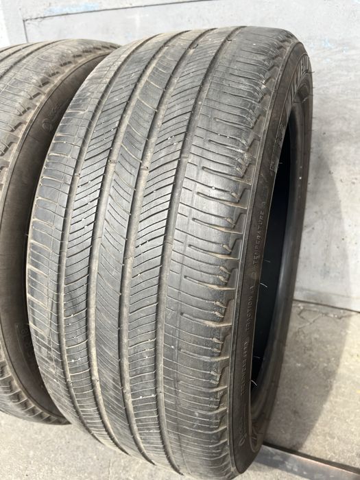 2 бр. всесезонни гуми 245/45/18 Michelin DOT  2923 3,5 mm