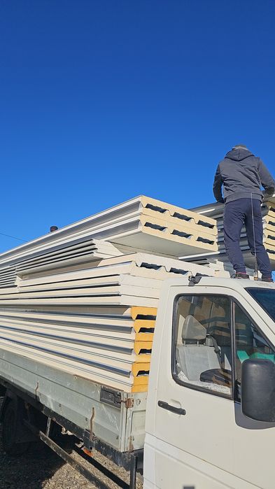 Panouri Sandwich ideale pentru construcții!