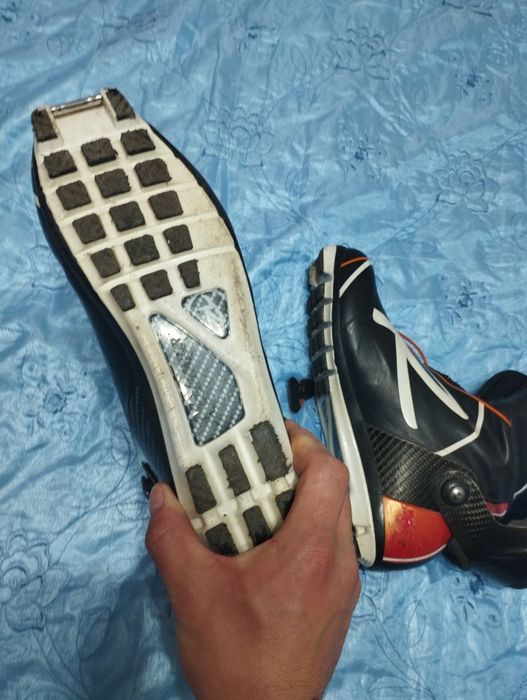 Беговые ботинки ROSSIGNOL