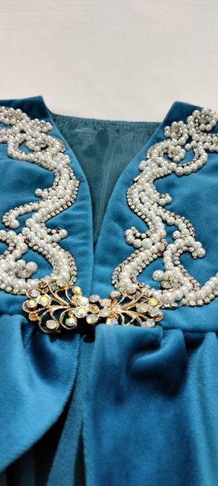 Продается тусау кесу для девочек  1 годик