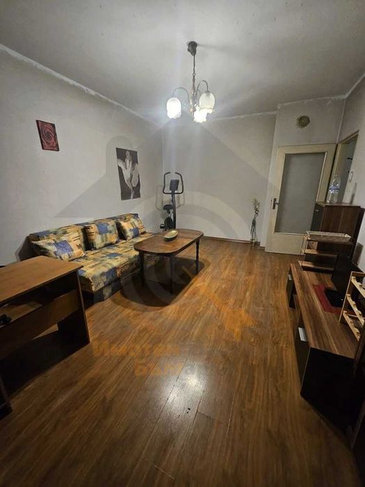 Двустаен апартамент в Лагера