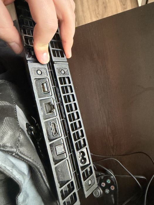 Playstation 4 1tb плейстейшън 4