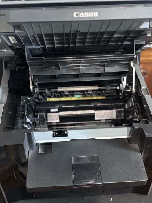 Продам принтер Canon MF4410