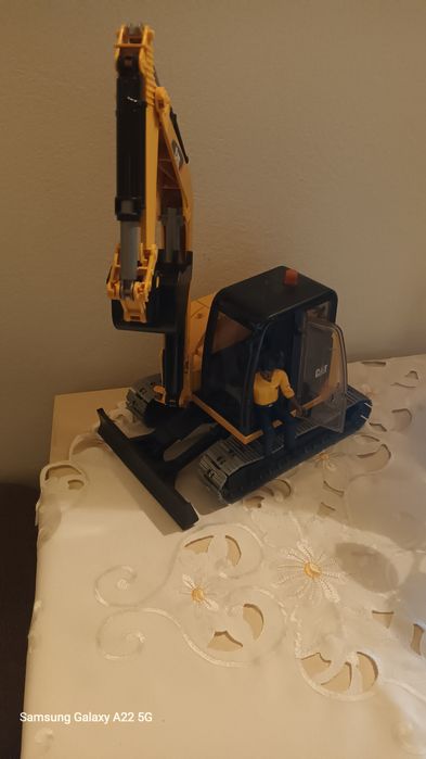 Excavator bruder