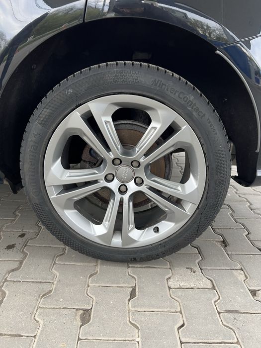 Dezmembrez Audi Q5 8R S line 2.0 tdi 170 cai CGLB 2012 bixenon piele