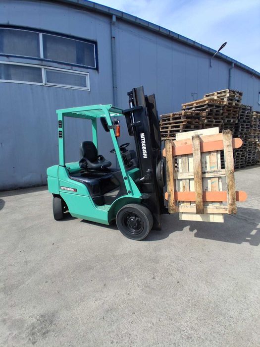 motostivuitor cu rotator stivuitor cu rasturnator