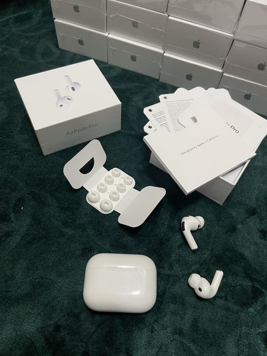 Airpods pro 3 active noise canceling