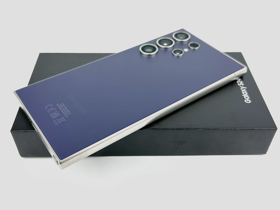 Samsung Galaxy S24 Ultra 5G 256GB 12RAM Violet Перфектен! Гаранция!