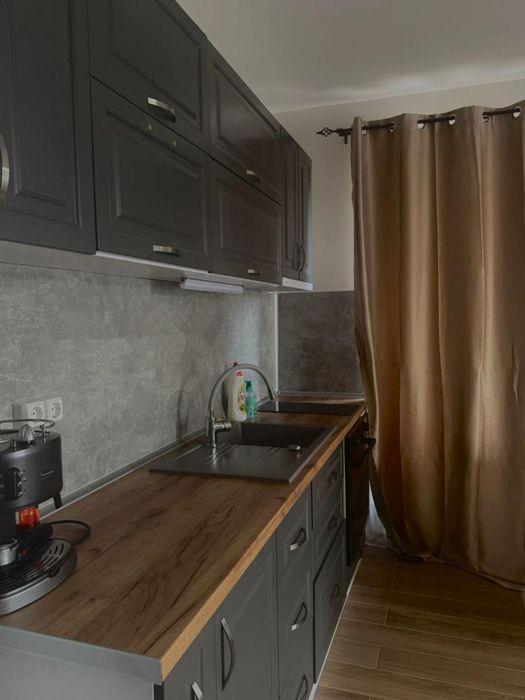 Дава се под наем Двустаен апартамент в София, Надежда 4 - 78 кв.м за 650 € - Снимка #1