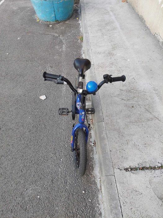 Bicicletă băieți și role